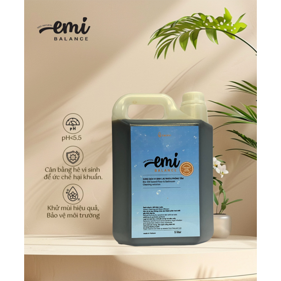 Dung dịch vi sinh lau nhà và phòng tắm 5L